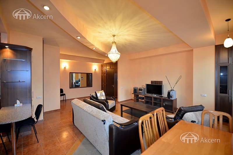 Квартира · 3 комн. · 91 м² · Кентрон
