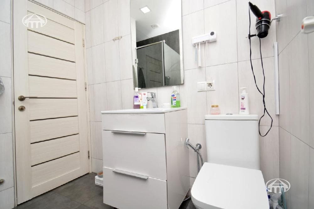 Apartment · 2 rooms · 52 m² · Kentron