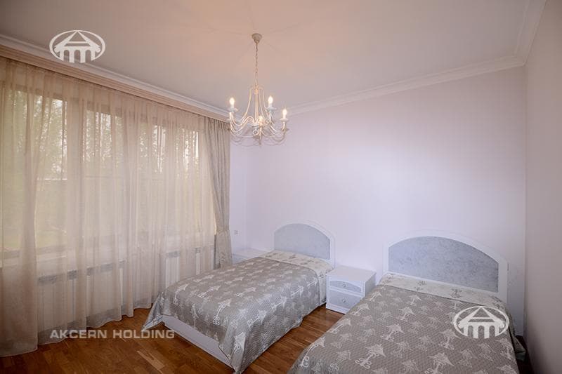 Առանձնատուն · 9 սեն. · 655 մ² · Արտաշավան