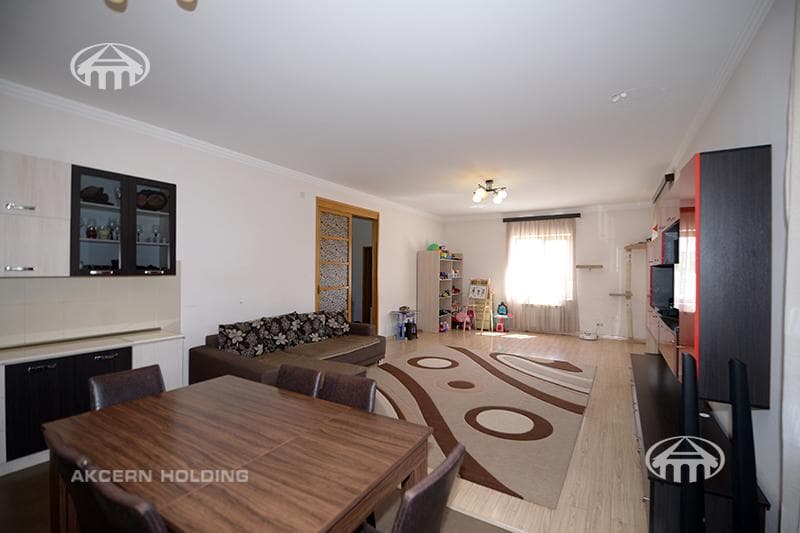 Mansion · 8 rooms · 607.5 m² · Qasax