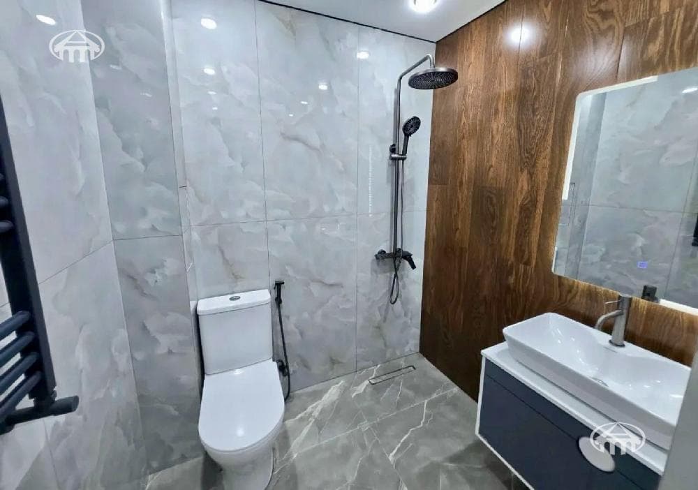 Квартира · 3 комн. · 61 м² · Нор-Норк