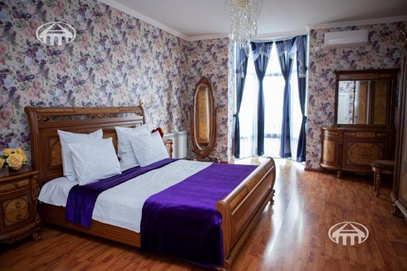 Дом · 5 комн. · 388 м² · Арабкир