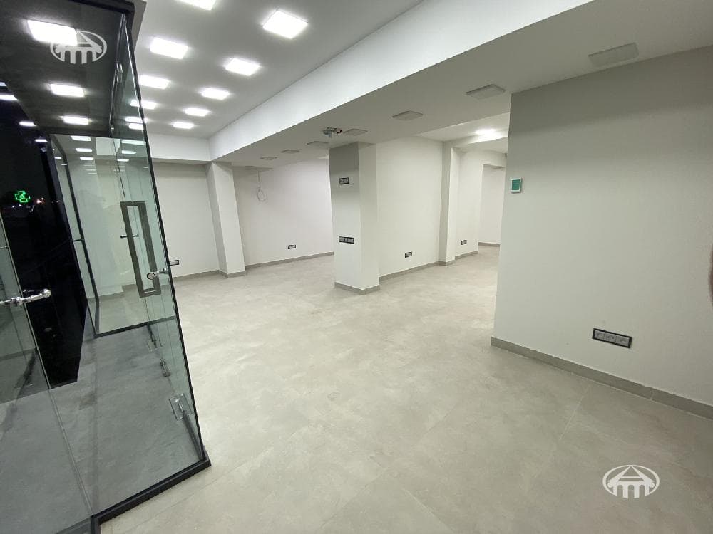 Retail · 95 m² · Arabkir — photo 2 / 6