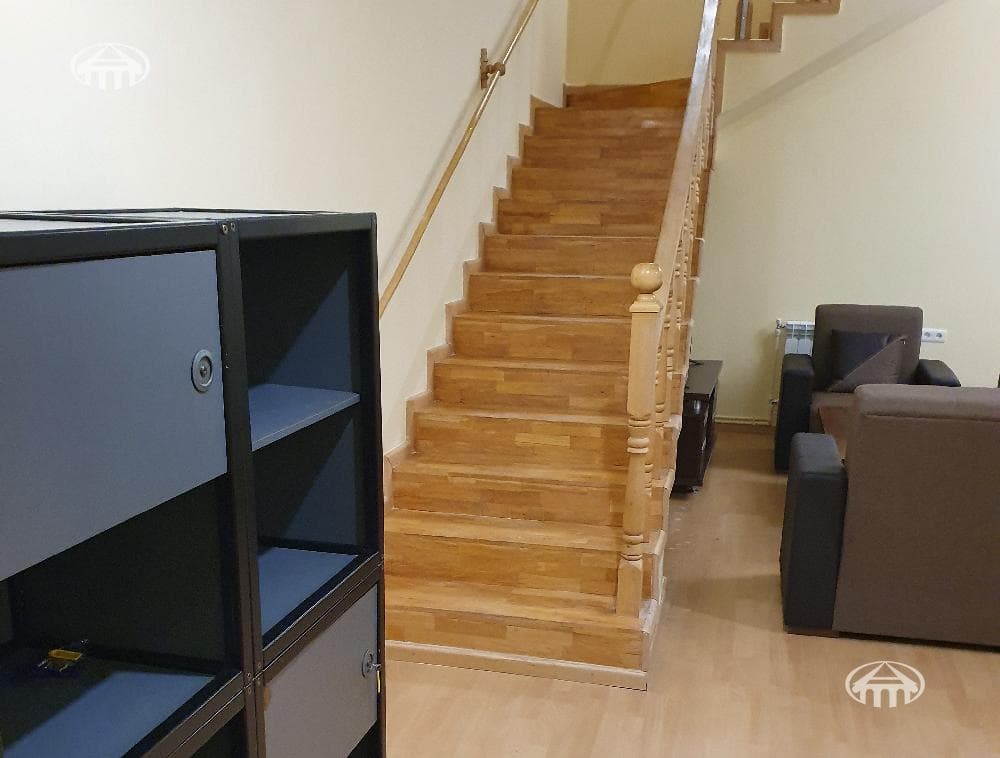 Mansion · 5 rooms · 285 m² · Arabkir