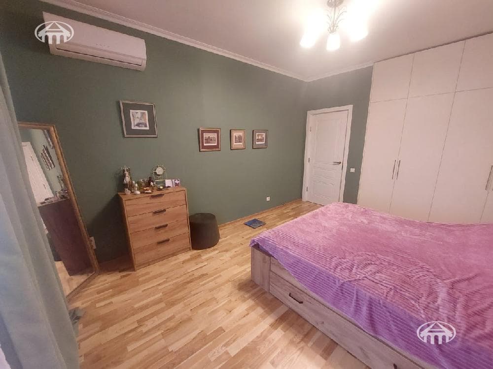 Townhouse · 4 rooms · 121 m² · Nairi