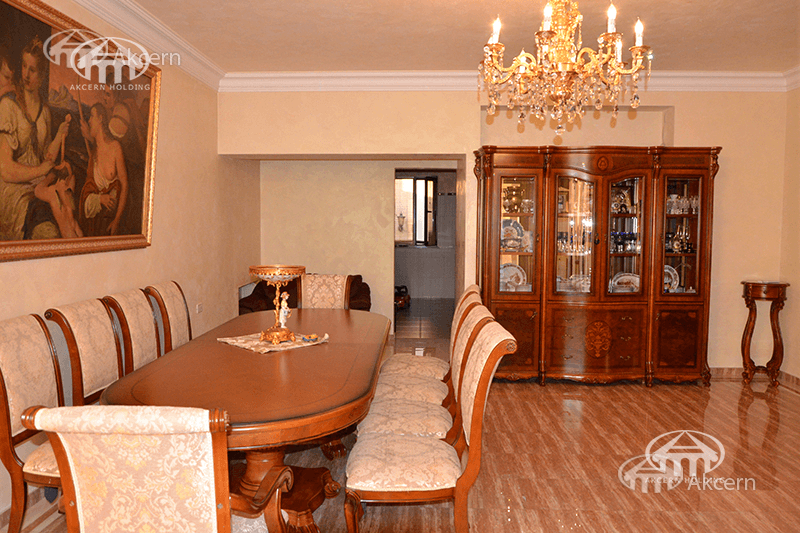 Mansion · 5 rooms · 379 m² · Arabkir