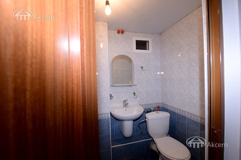 Office · 79 m² · Kentron