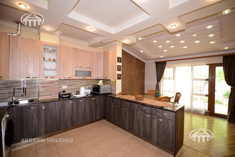 House · 4 rooms · 119 m² · Arabkir