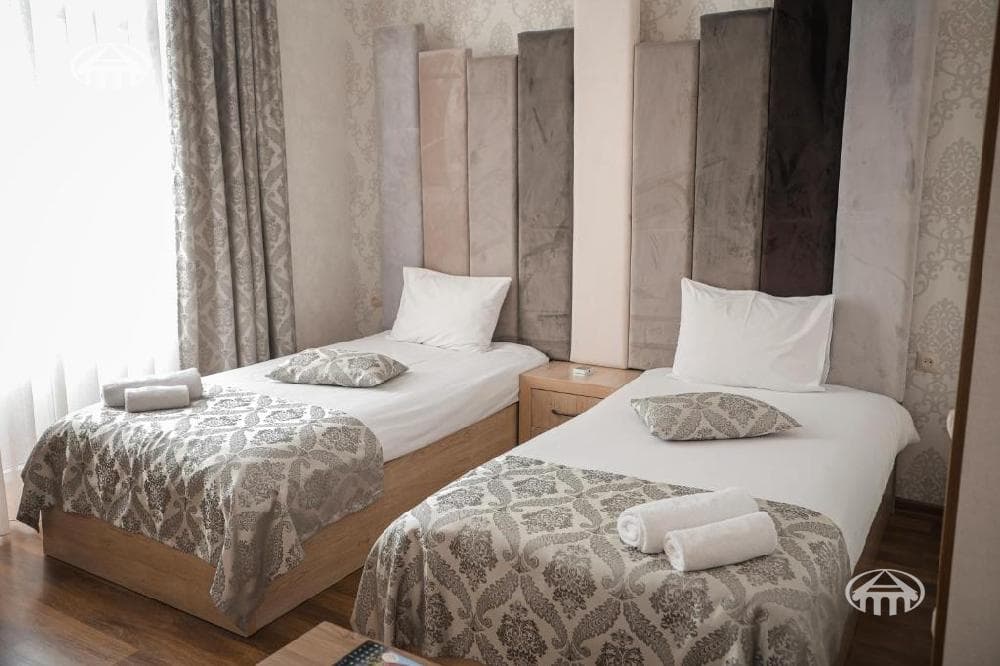 Hotel · 6,100 m² · Djermuk