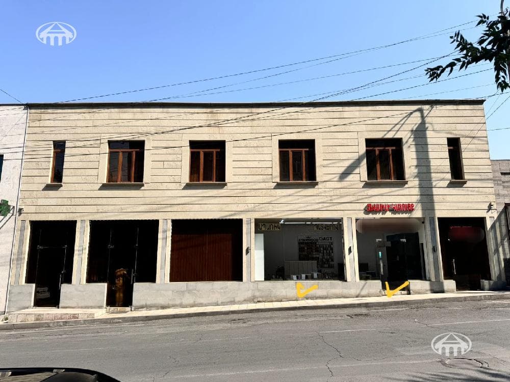 Магазин · 38,5 м² · Малатия-Себастия
