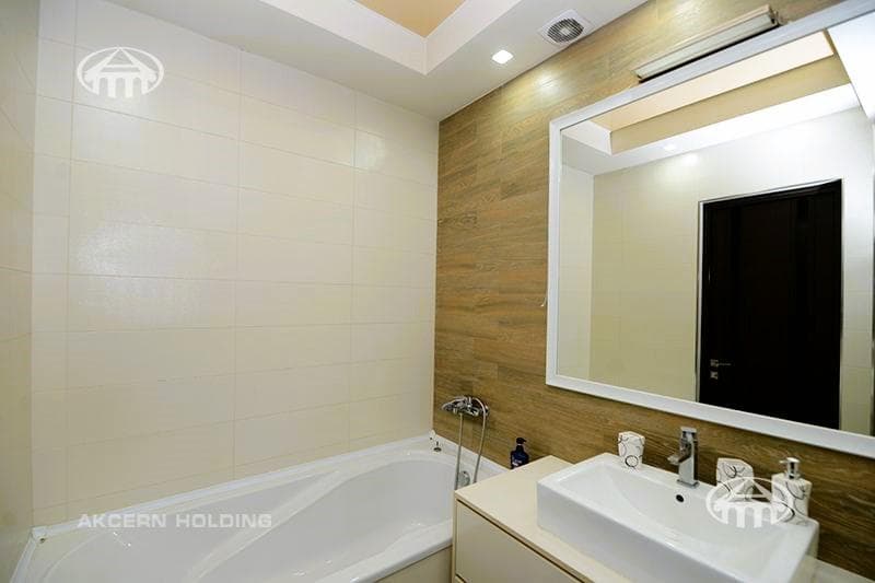 Apartment · 3 rooms · 145 m² · Kentron