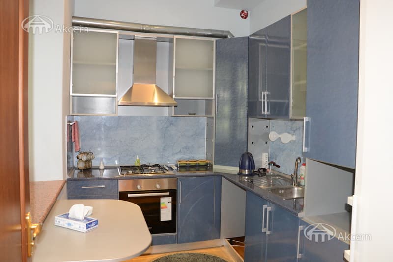 Квартира · 2 комн. · 75 м² · Кентрон