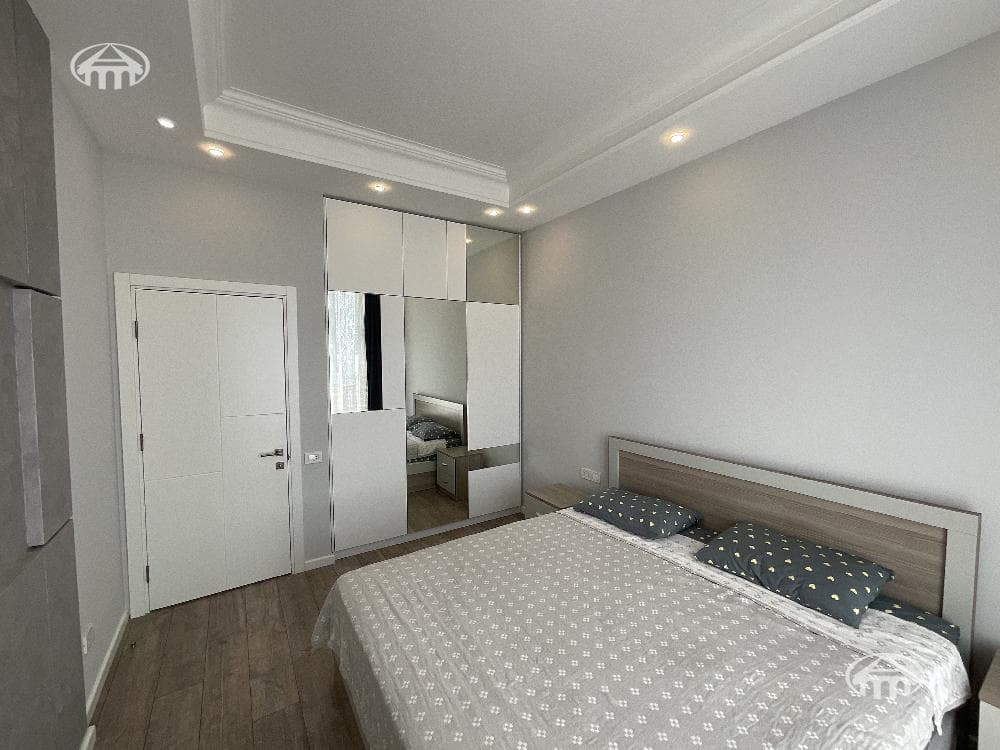 Квартира · 3 комн. · 70 м² · Арабкир