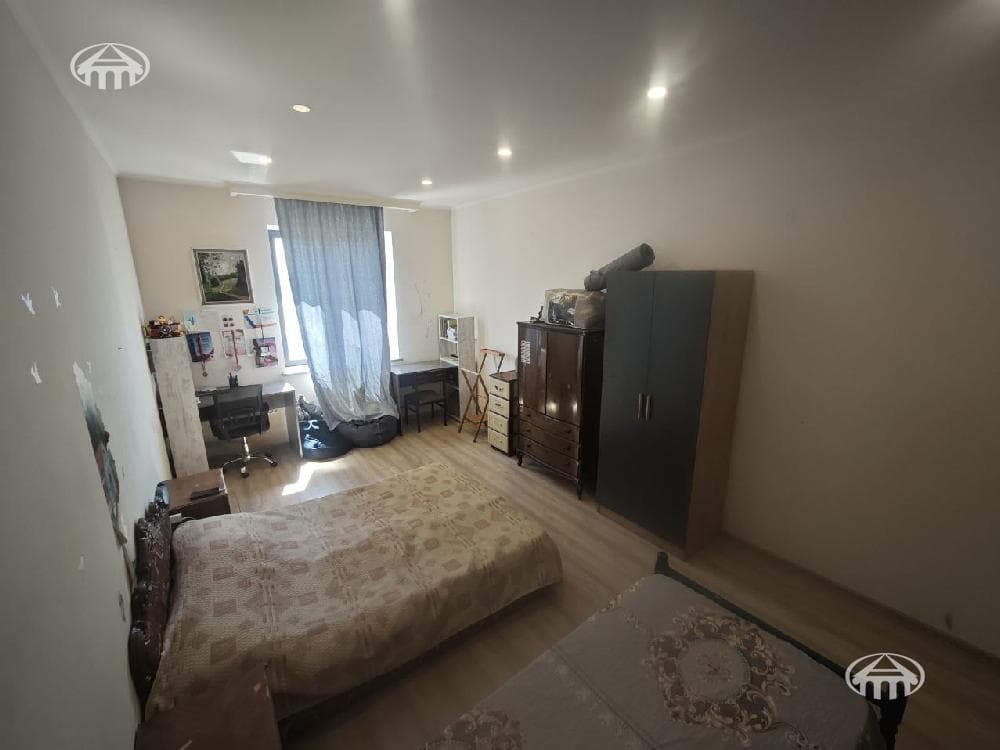 Mansion · 5 rooms · 262 m² · Jrvej