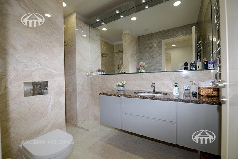 Mansion · 5 rooms · 777 m² · Avan