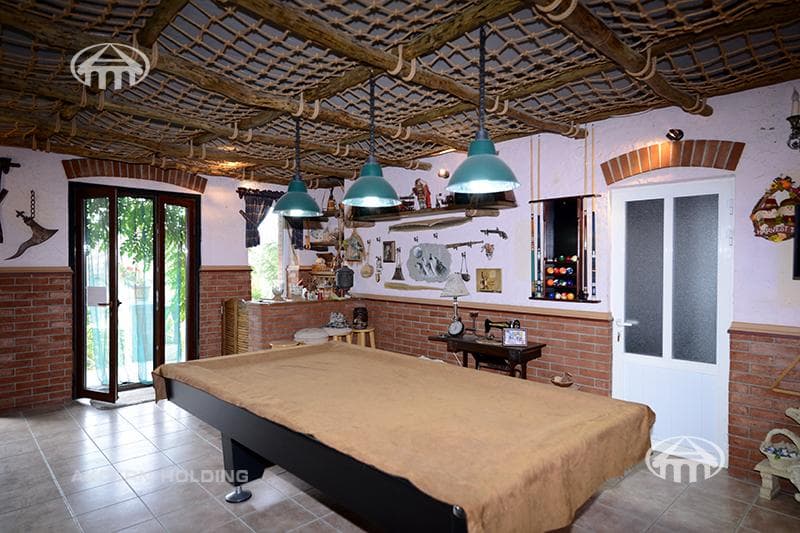 Mansion · 8 rooms · 390 m² · Arabkir