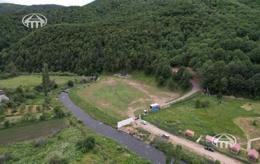 Land · 14,290 m² · v. Artavaz