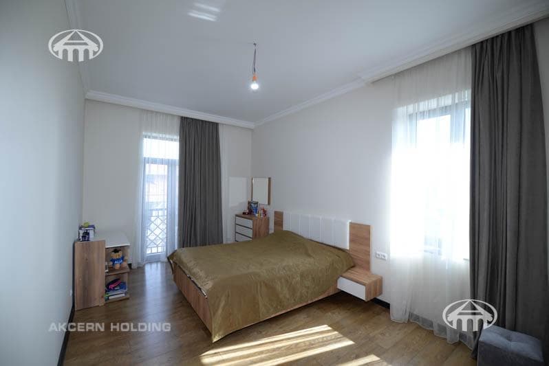 Особняк · 5 комн. · 380 м² · с. Ариндж