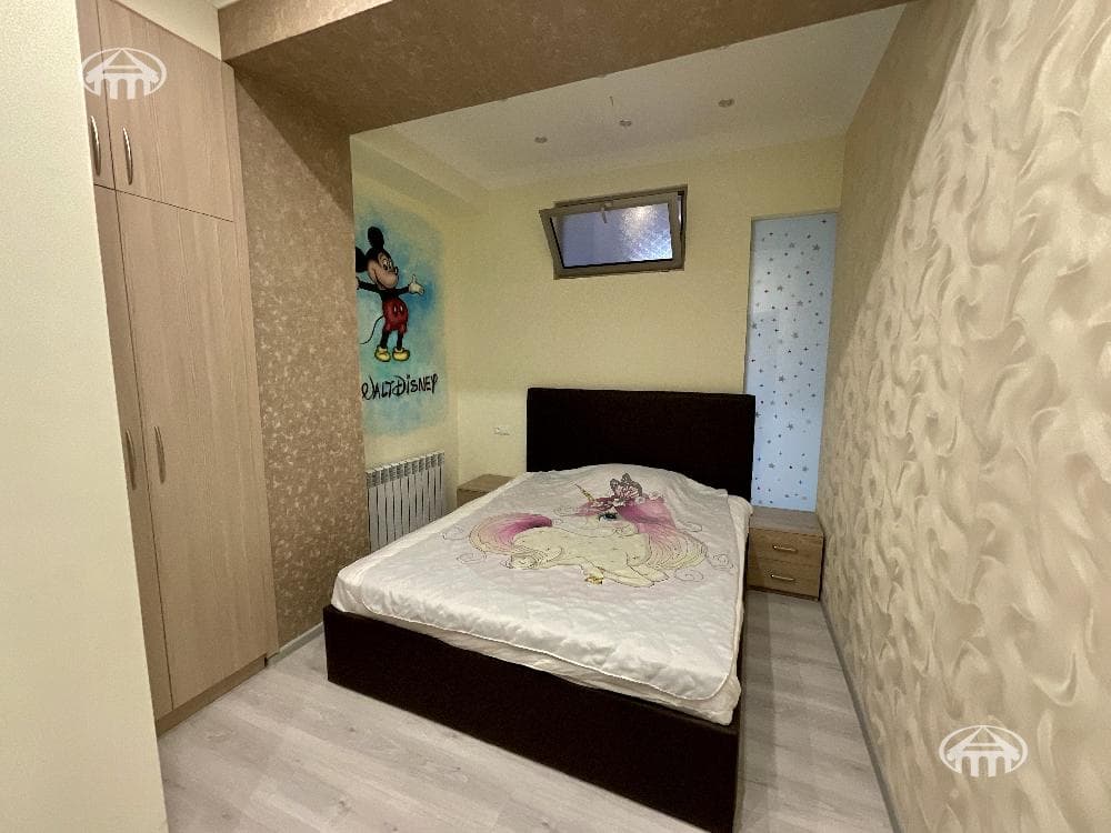 Բնակարան · 2 սեն. · 84 մ² · Կենտրոն