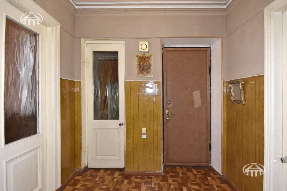 Квартира · 3 комн. · 82 м² · Арабкир