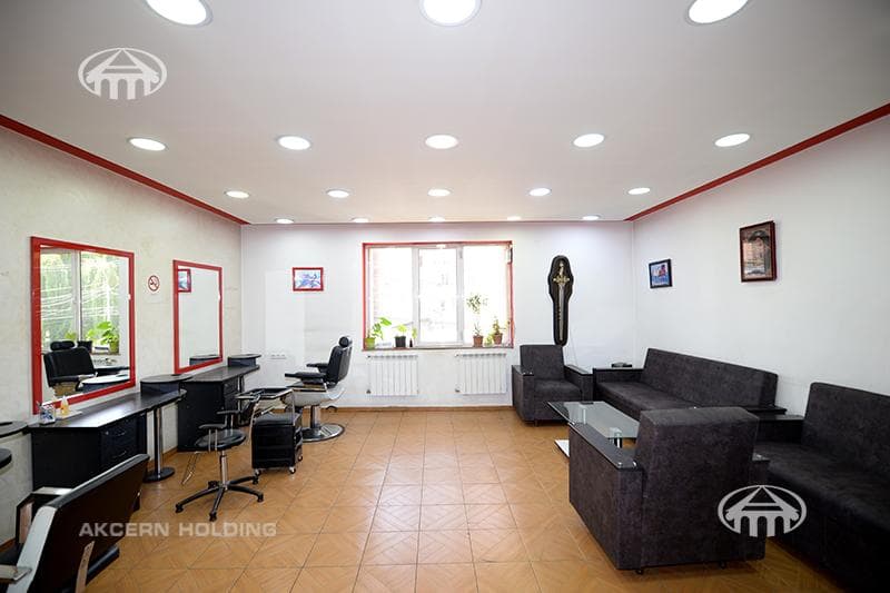 Retail · 276 m² · Kanaker-Zeytun