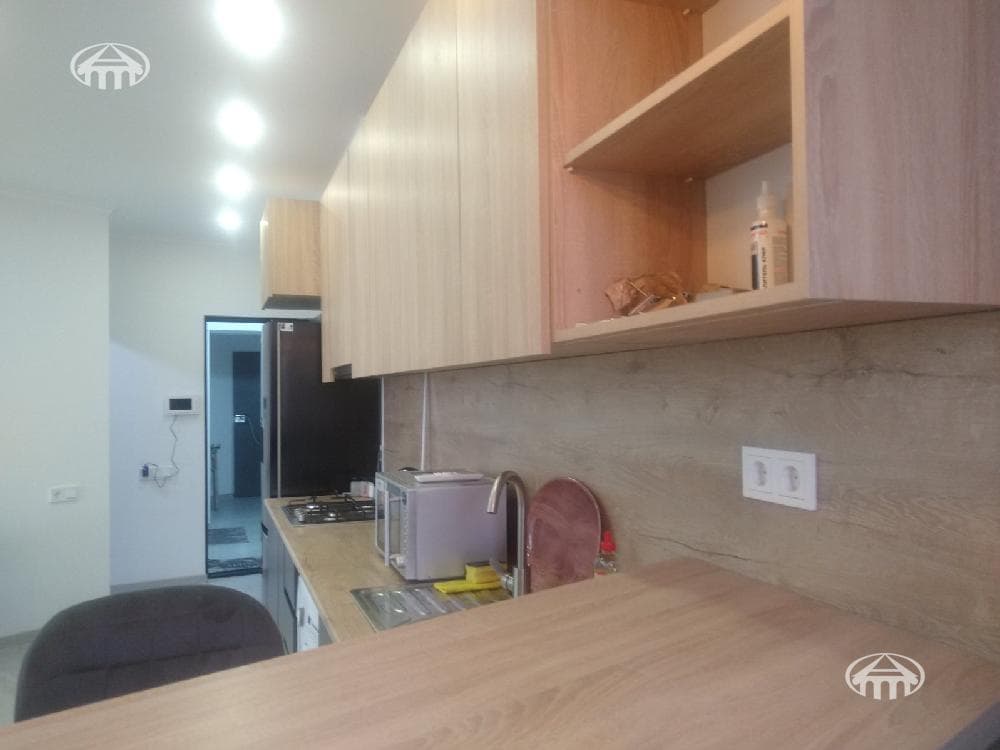 Apartment · 2 rooms · 46 m² · Kentron