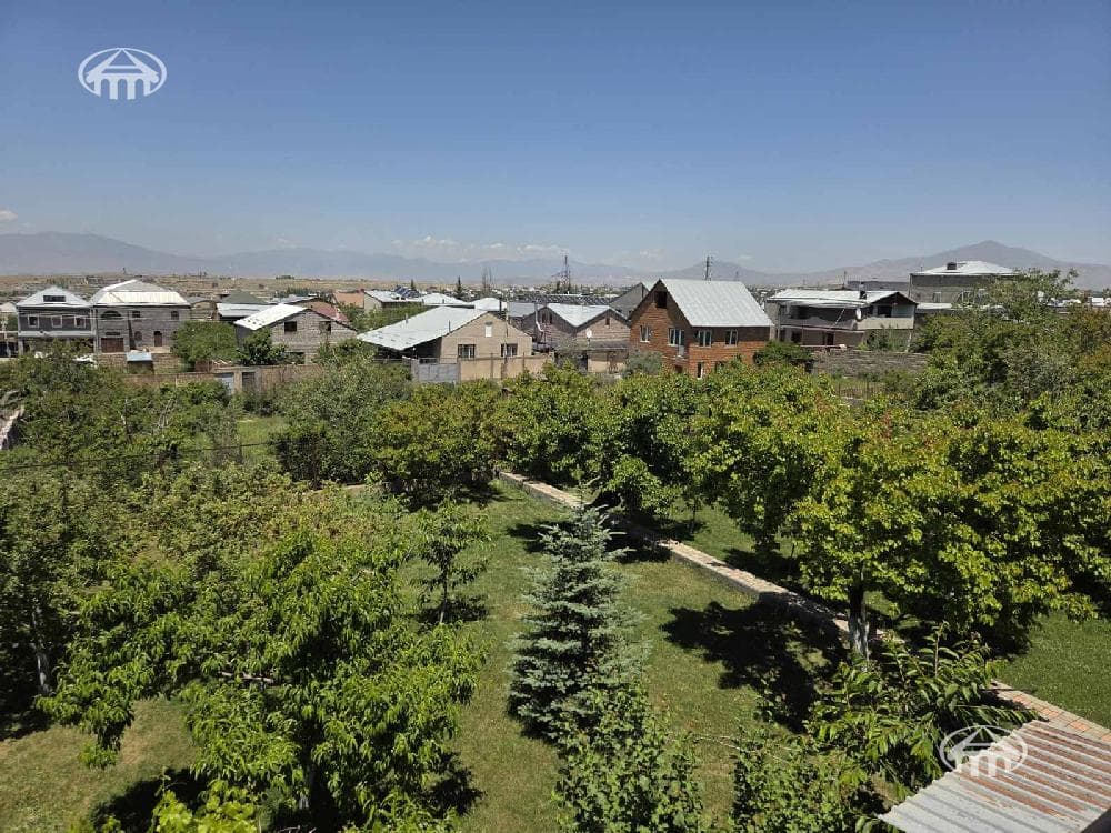 Mansion · 5 rooms · 296 m² · Djrvej
