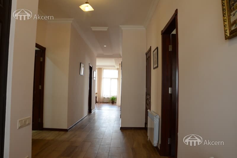 Квартира · 4 комн. · 155 м² · Арабкир
