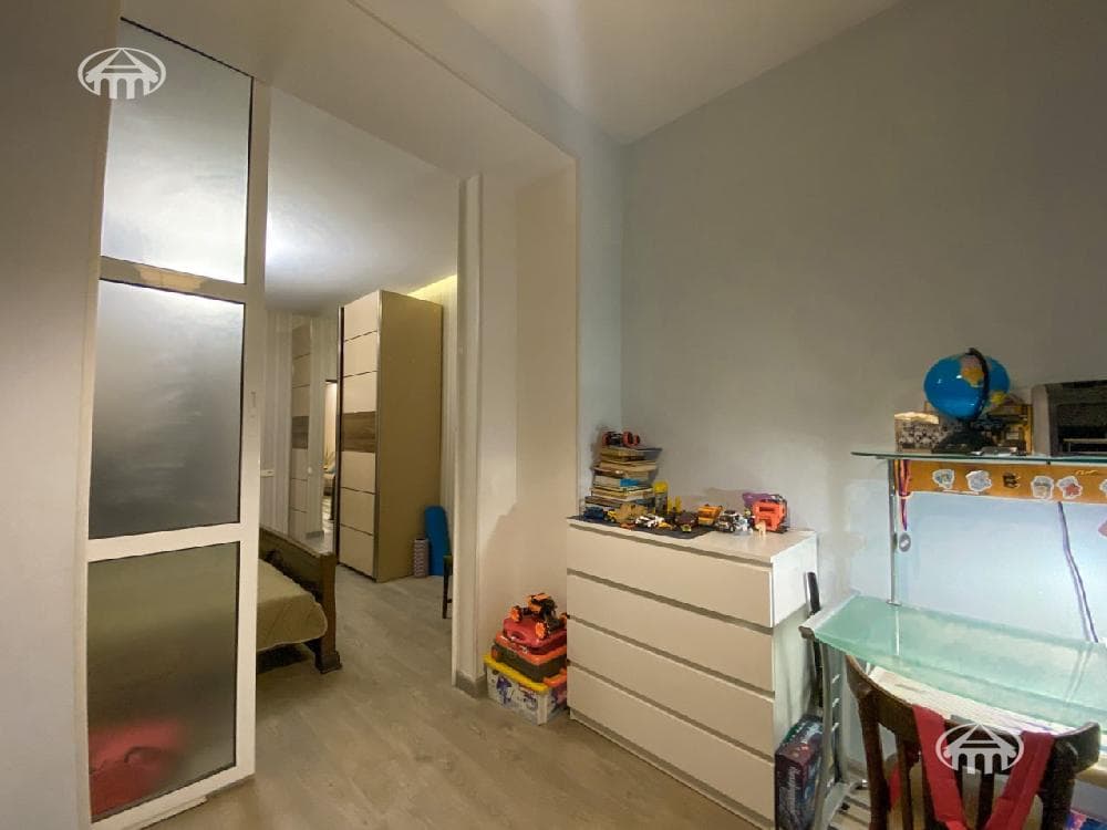 Apartment · 3 rooms · 90 m² · Arabkir