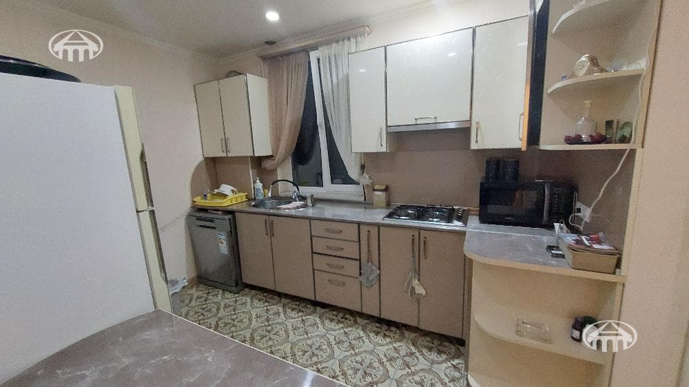 House · 3 rooms · 100 m² · Nork-Marash