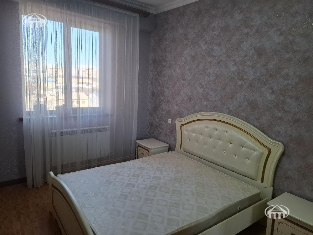 Apartment · 3 rooms · 94 m² · Kanaker-Zeytun