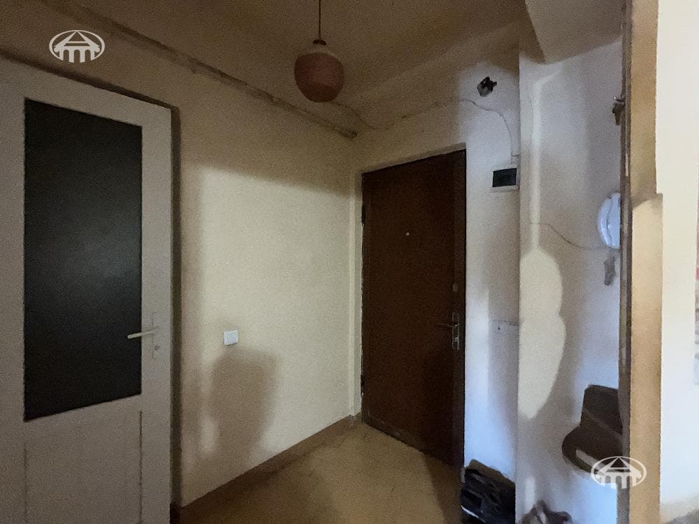 Apartment · 1 rooms · 39 m² · Kentron
