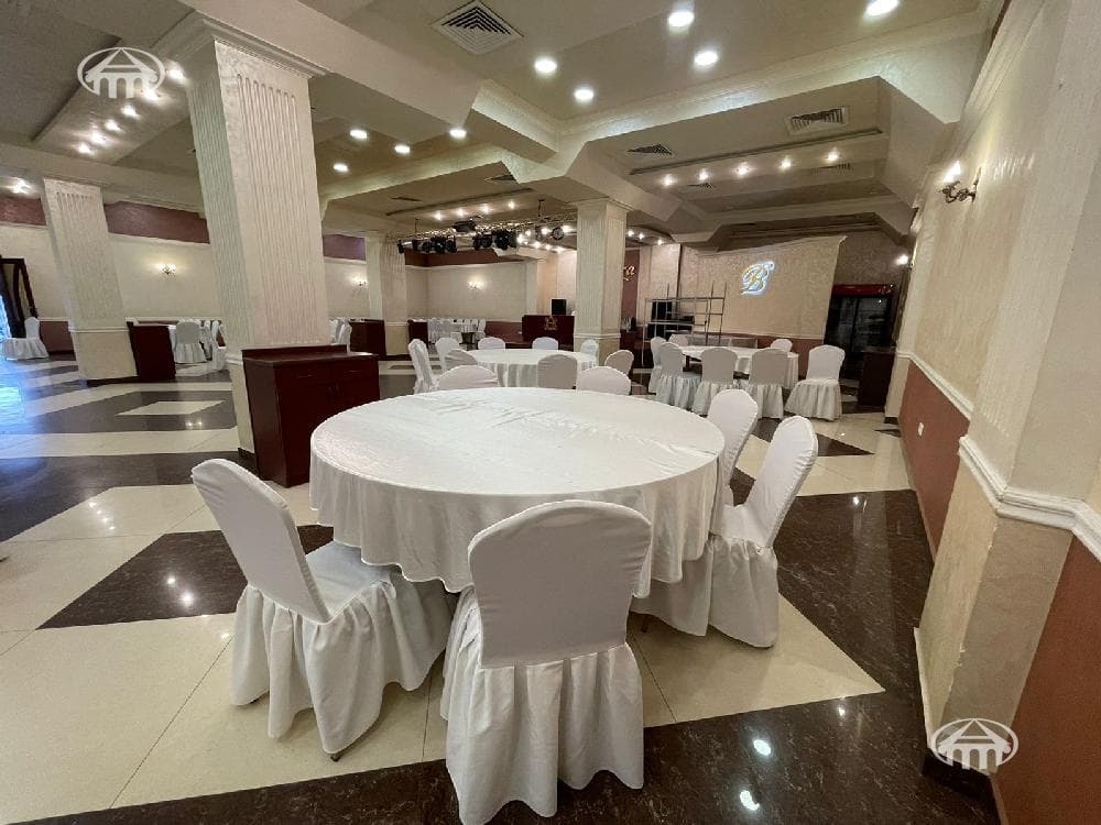 Ռեստորան · 1200 մ² · Մալաթիա-Սեբաստիա