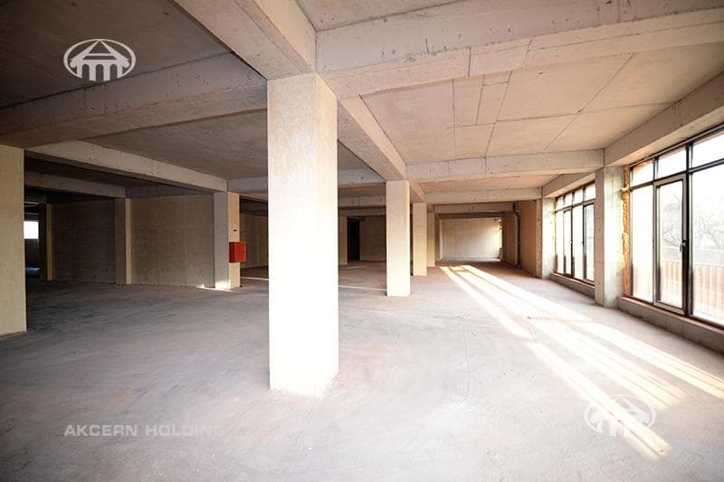 Office · 1,250 m² · Djrvej