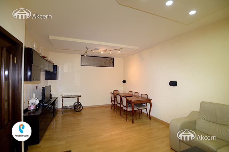 Apartment · 4 rooms · 159 m² · Kentron