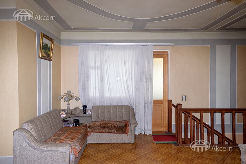 Особняк · 6 комн. · 600 м² · Нор Гехи