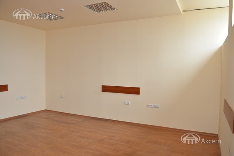 Գրասենյակ · 82 մ² · Քանաքեռ-Զեյթուն