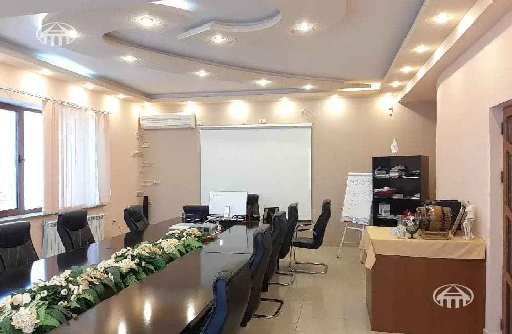 Other · 353 m² · Nubarashen
