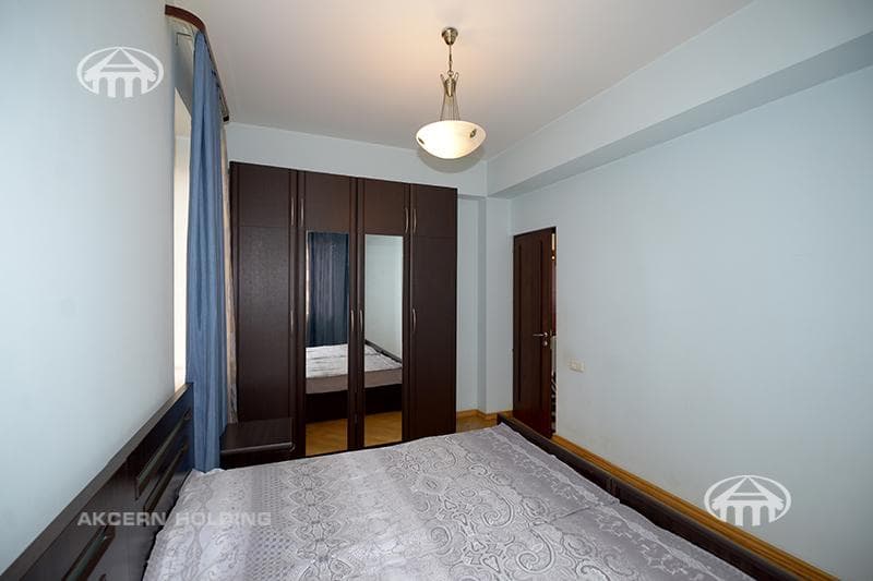 Apartment · 3 rooms · 105 m² · Kentron