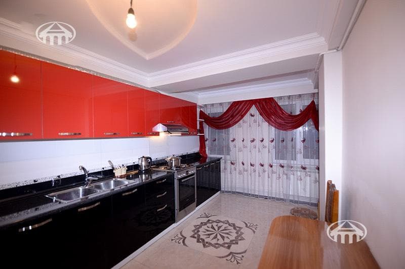 Квартира · 2 комн. · 77 м² · Арабкир