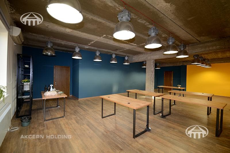 Office · 660 m² · Kentron