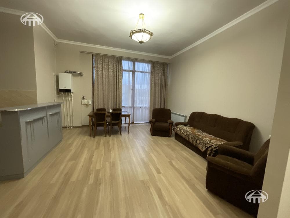 Квартира · 2 комн. · 63 м² · Кентрон