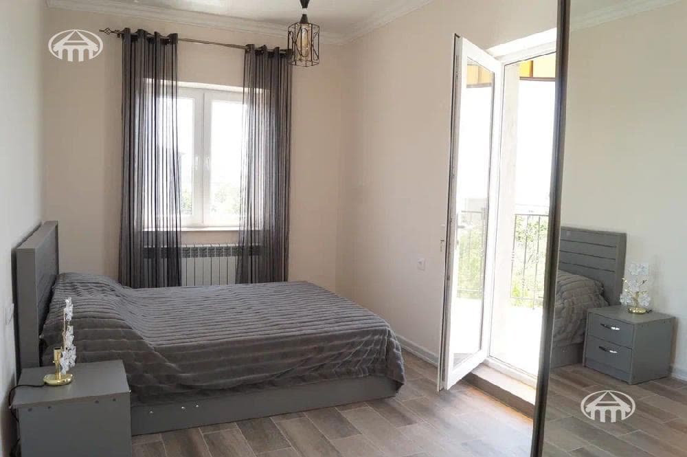 Mansion · 4 rooms · 239 m² · Djrvej