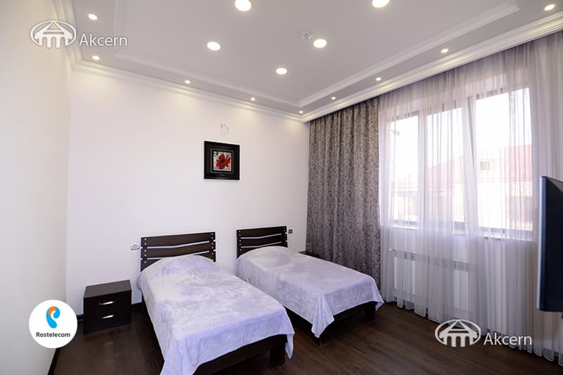 Особняк · 8 комн. · 520 м² · с. Ариндж