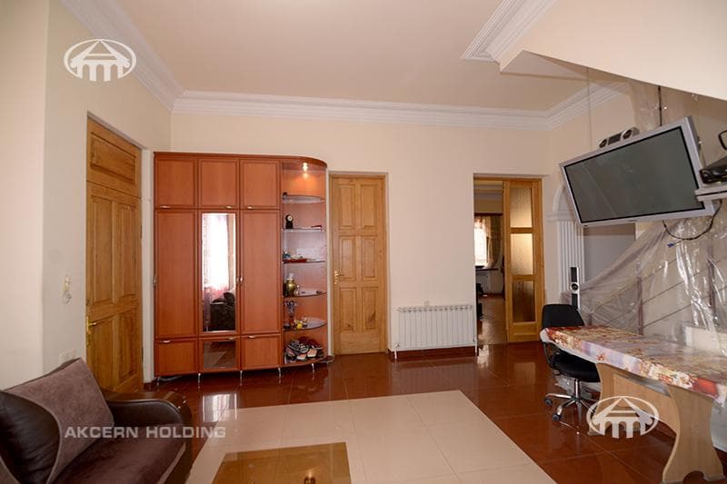 Առանձնատուն · 7 սեն. · 442 մ² · Դավթաշեն