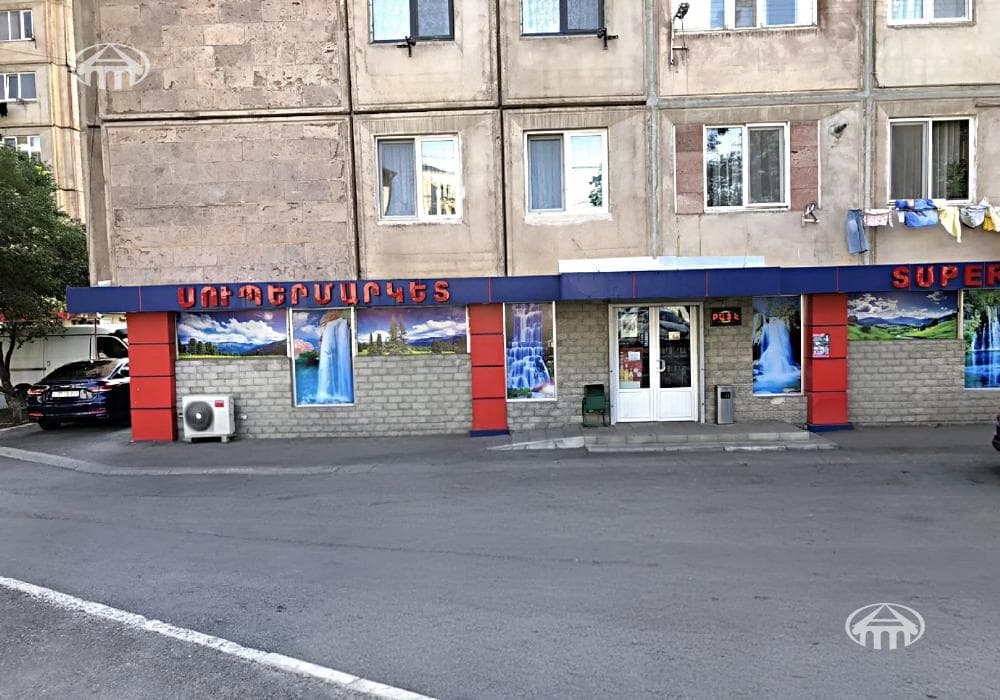 Խանութ · 493 մ² · Դավթաշեն