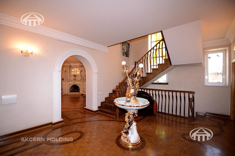 Mansion · 7 rooms · 500 m² · Malatia-Sebastia