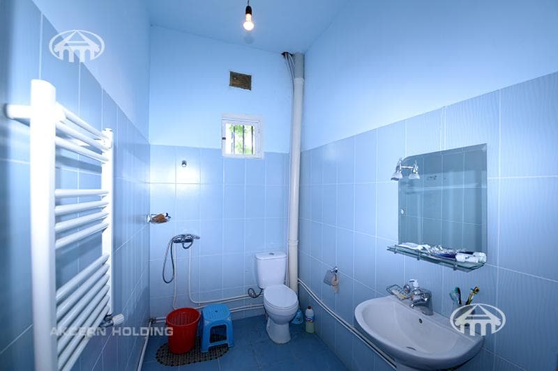 Առանձնատուն · 6 սեն. · 290 մ² · Բյուրական