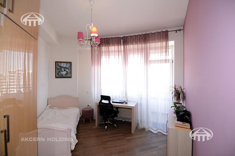 Квартира · 4 комн. · 128 м² · Арабкир