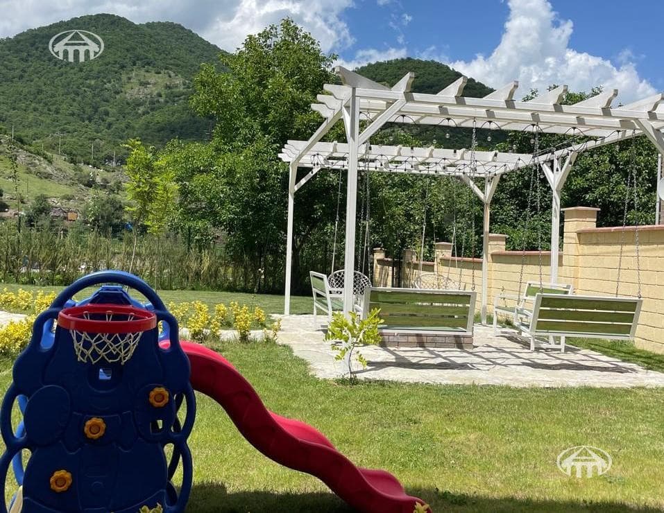 Mansion · 6 rooms · 290 m² · Dilijan